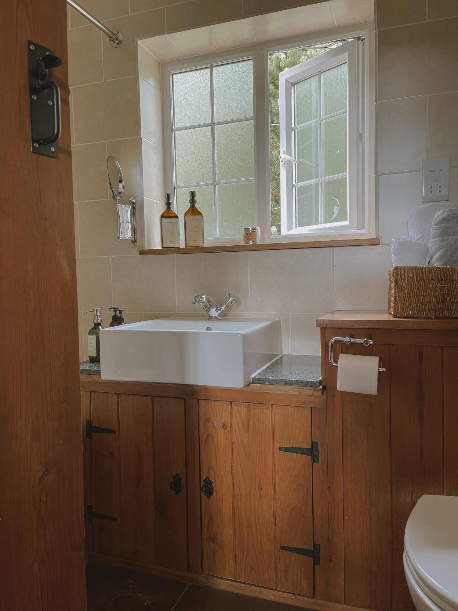 Outbuildings Dorset Hotel Bridport Luaran gambar